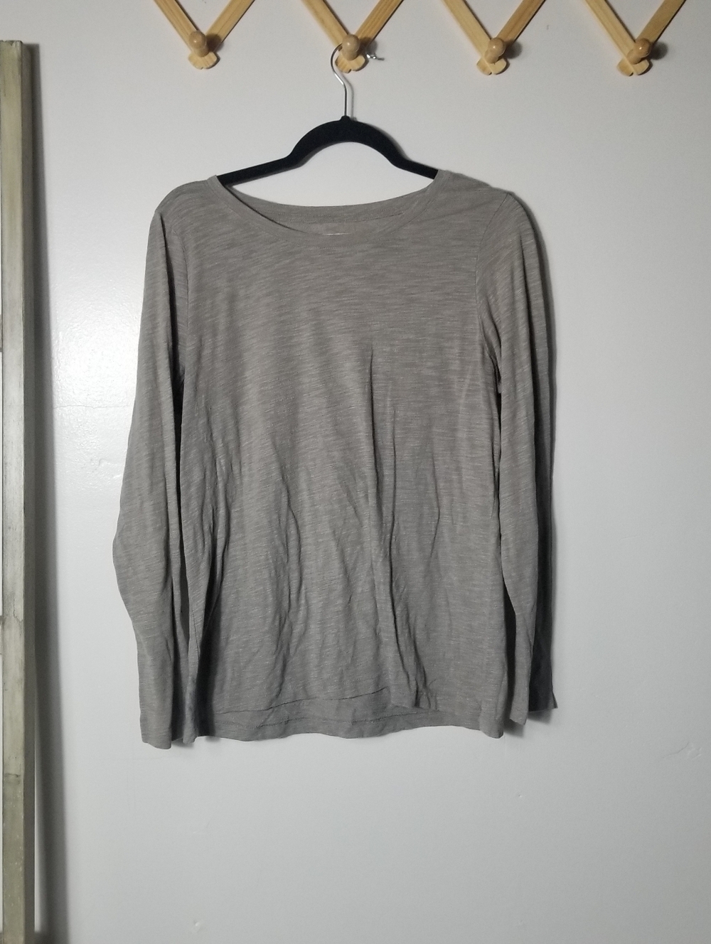 SONOMA WOMEN'S GRAY LONG SLEEVE BLOUSE SIZE LARGE